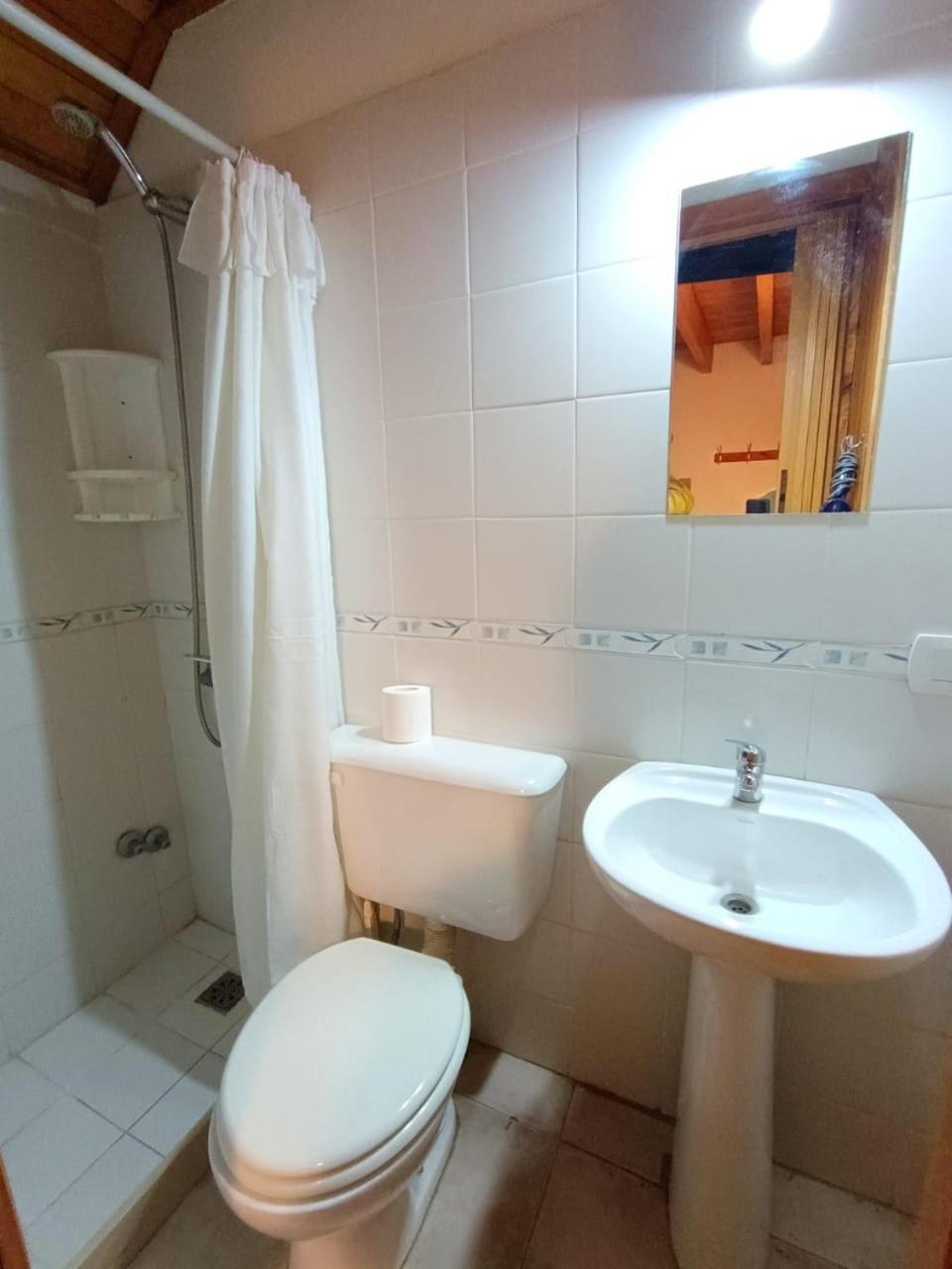 Dormi Del Pellin Hotell San Martín de los Andes Exteriör bild
